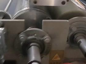 双螺杆气泡膜机 (3)