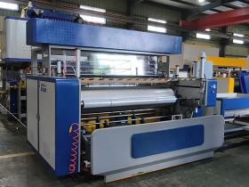 HT-2000型缠绕膜机